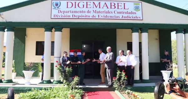 La Nación / Peña habilitó las obras de modernización en Digemabel