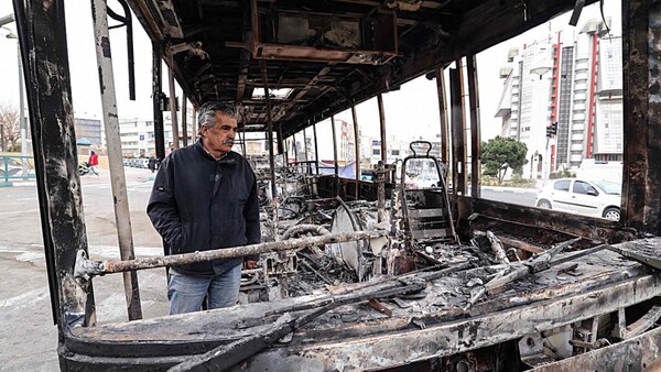 EEUU anuncia sanciones a Irán tras brutal represión