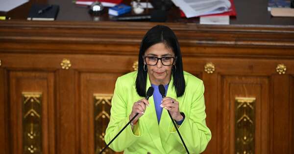 La Nación / La presidenta venezolana anuncia una reforma petrolera