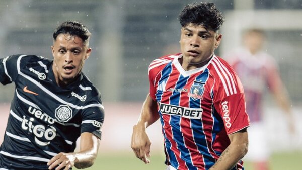 La curiosa equipación de Colo Colo