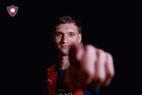 El “Ciclón” se vuelve Dark: la creativa bienvenida de Cerro Porteño a Mateo Klimowicz - Cerro Porteño - ABC Color