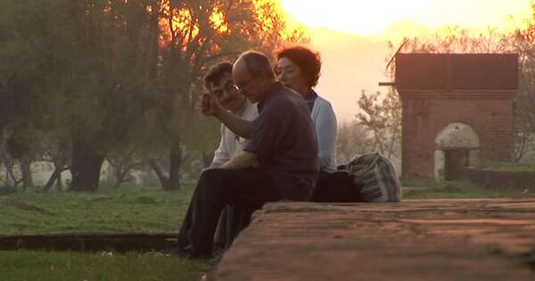 La Nación / Anuncian una función privada de la película “Kuarahy Ára”