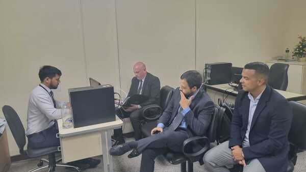 Piden arresto domiciliario y tobillera para procesado por contrabando de oro