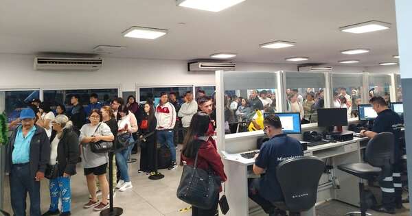 Diario HOY | Migraciones: demoras en fronteras se deben a la congestión vehicular