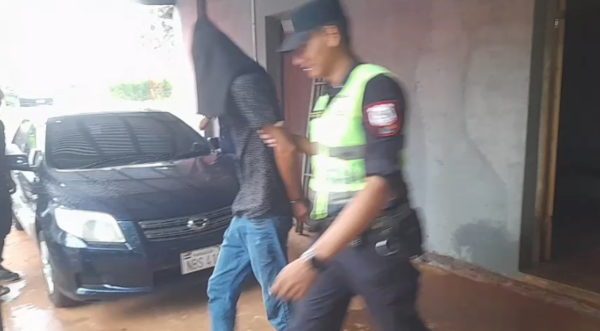 APREHENDEN A HOMBRE POR PRESUNTA TENTATIVA DE HURTO EN ENCARNACIÓN