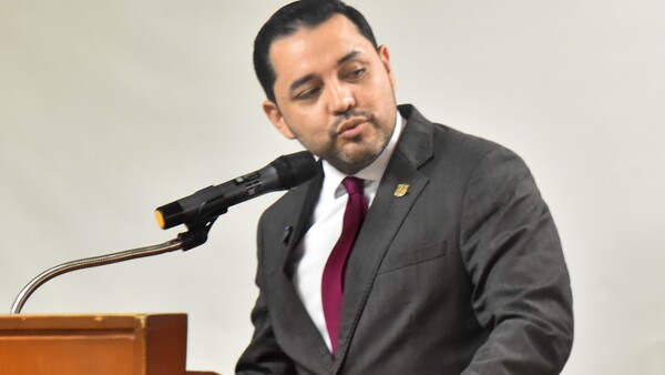 Luis Bello asignó G. 332 millones mensuales por caja chica para 32 direcciones de la Municipalidad