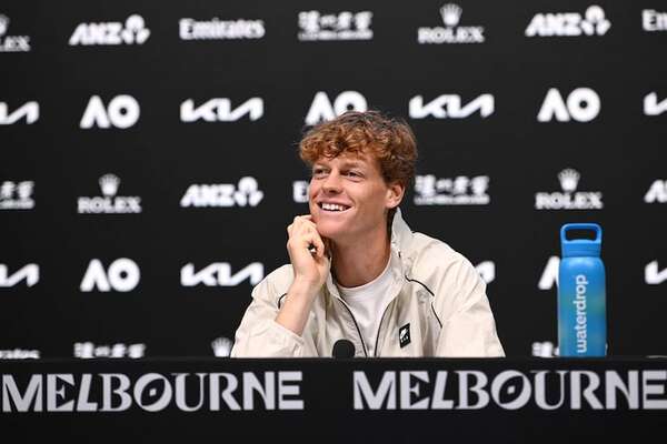 Sinner dice que escándalo de dopaje lo hizo más fuerte - Tenis - ABC Color