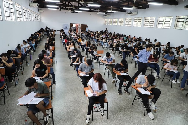 BECAS DE GOBIERNO: CASI 18.000 POSTULANTES ESTÁN HABILITADOS PARA LOS EXÁMENES