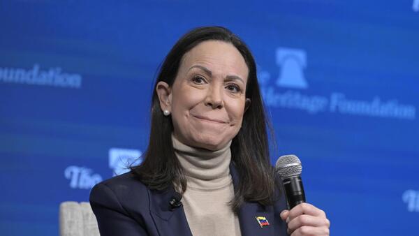 María Corina Machado afirma que Delcy Rodríguez está "cumpliendo órdenes" de Trump