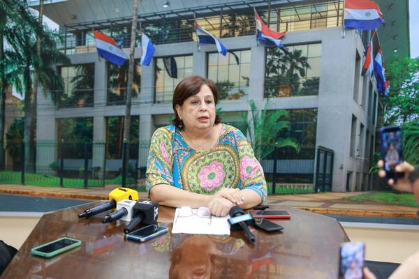 Legisladora vincula blindaje militar de EE. UU. en Paraguay con control de la hidrovía