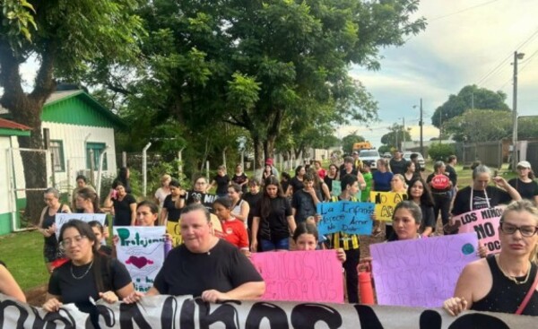 Movilización para exigir detención de locutor denunciado por abuso