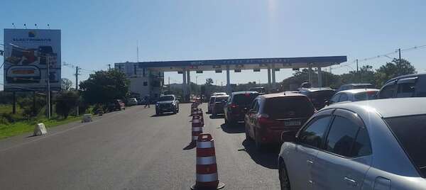 Video: Peaje Ecovía priorizó el cobro y no dio paso a una ambulancia en emergencia - Nacionales - ABC Color