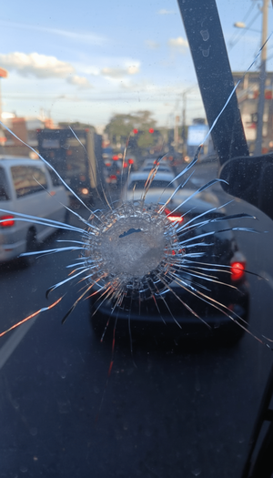 Refuerzan seguridad tras ataques a 35 buses en Asunción