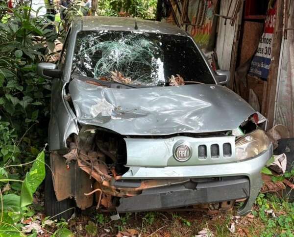 Familiares de motociclista atropellado buscan a conductor que huyó y logran hallar su vehículo - Policiales - ABC Color