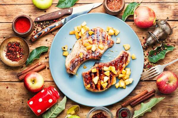 Más allá del jugo: técnicas para caramelizar frutas y elevar tus platos de carne este fin de semana - Gastronomía - ABC Color