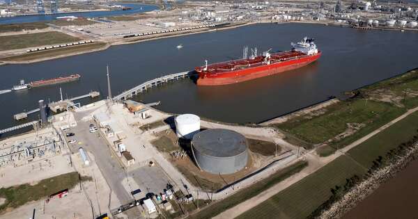 La Nación / El petróleo aumenta levemente atendiendo la situación en Irán