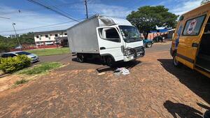 Video: Delincuentes armados asaltan camión a plena luz del día en CDE - ADN Digital