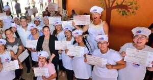 La Nación / Concejal alonseña aspira a segundo mandato respaldada por su trabajo comunitario