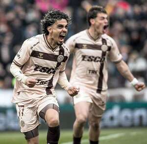 Ronaldo Martínez seguirá su carrera en Talleres de Córdoba - Fútbol Internacional - ABC Color