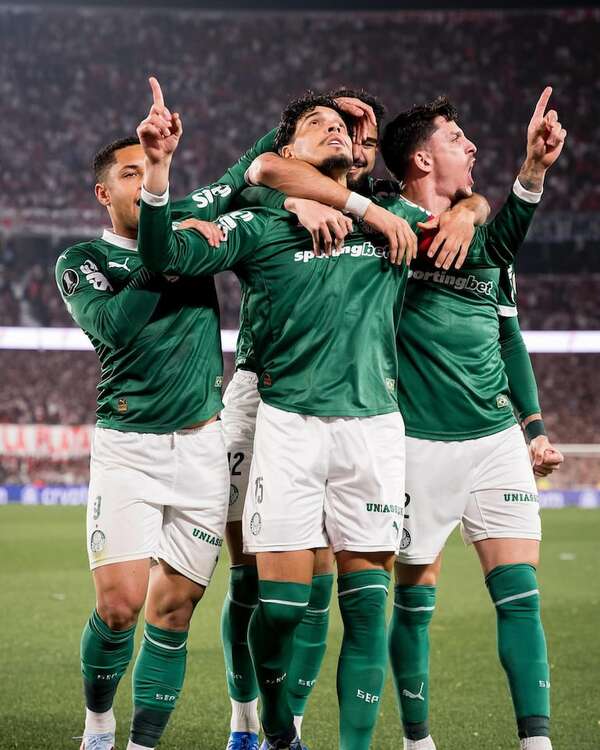 Gustavo Gómez: El “Mariscal” de las victorias en la Copa Libertadores - Fútbol Internacional - ABC Color