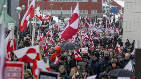 Senadores de EEUU rechazan aranceles y piden a Trump dejar de amenazar a Groenlandia