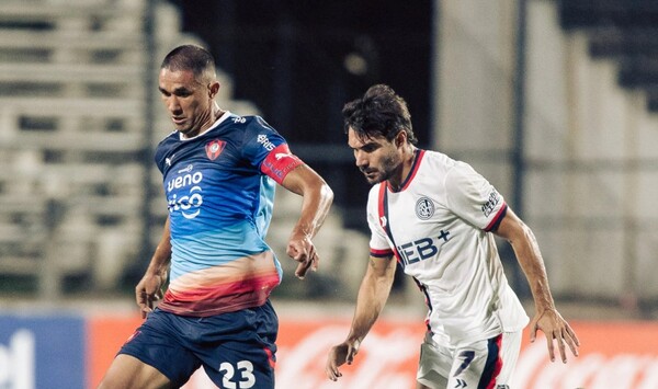 Serie Río de la Plata: el duelo de azulgranas terminó en un empate sin goles