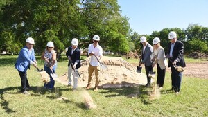 Grupo Heisecke y FUSQUIM inician la construcción de planta de sólidos orales