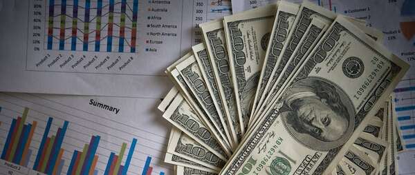 Depósitos  públicos en ueno crecieron 130% en guaraníes y 235% en dólares - Economía - ABC Color