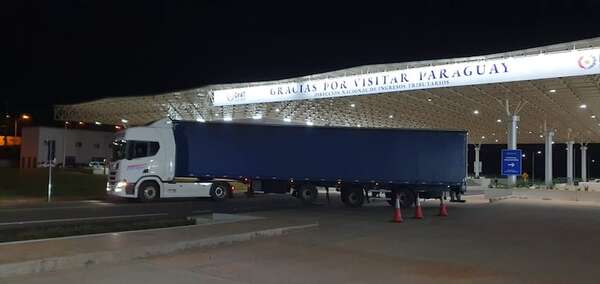 Codefran convoca a manifestación para exigir el cierre del Puente de la Integración por falta de infraestructura  - ABC en el Este - ABC Color