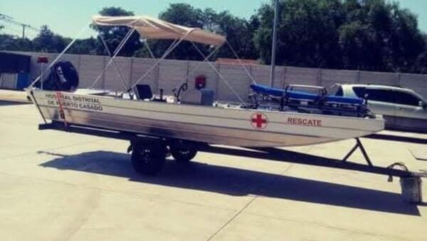 Investigan robo de lancha ambulancia frente a la Base de la Armada en Puerto Casado