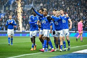 Enciso, clave en nuevo triunfo del Racing: fue titular e hizo el pase para el primer gol de su equipo