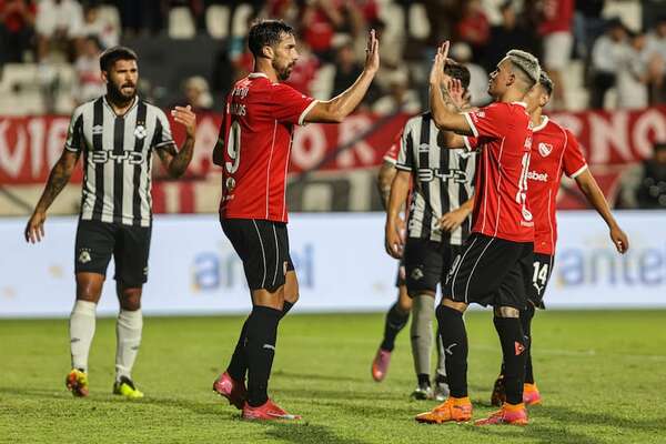 Gabriel Ávalos, rendimiento y goles en la Serie Río de la Plata - Fútbol Internacional - ABC Color