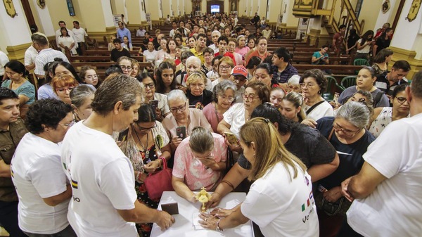 San Carlo Acutis en Luque: Jornada de Fe y Milagros