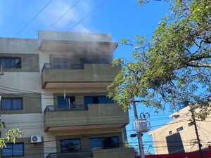 Incendio en edificio generó alarma en el centro de Encarnación