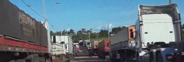 Franqueños protestarán hoy contra el paso de camiones por el Puente de la Integración - ADN Digital