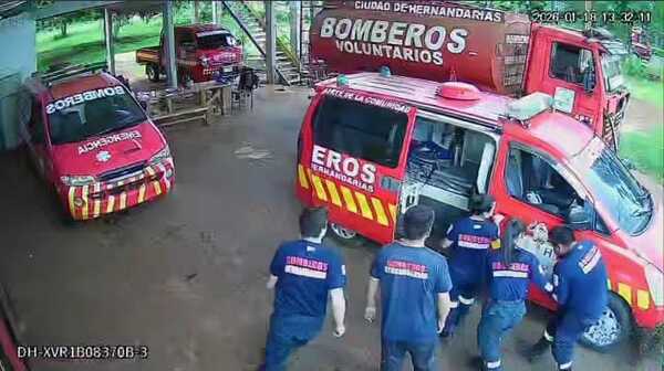 Popular / Bomberos héroes de Hernandarias salvó a un bebé y quién sufrió una broncoaspiración 