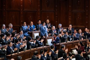 Primera ministra japonesa disolverá el parlamento y adelantará elecciones