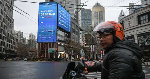 La Nación / China registró su nivel más bajo de crecimiento económico en décadas