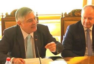 MEC insta a docentes a presentar contrapropuestas para la reforma de una Caja Fiscal en crisis