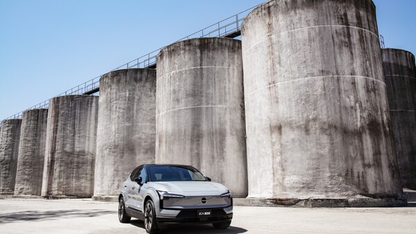 Volvo consolida su liderazgo eléctrico y se posiciona entre las marcas premium más vendidas