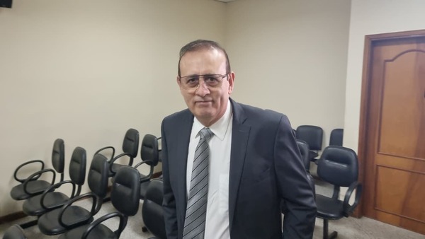 Con más pruebas documentales continuó juicio oral para senador Erico Galeano - PDS RADIO Y TV