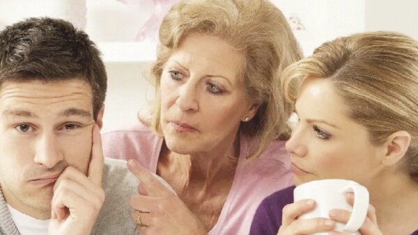 “Mi hijo se va a casar pronto y no me quieren llevar con ellos”