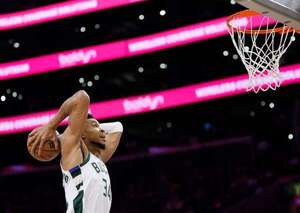 Antetokounmpo y Jokic encabezan elegidos para el All-Star 2026 de la NBA - Polideportivo - ABC Color