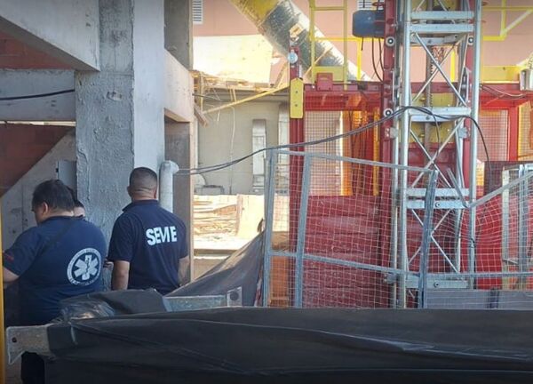 Joven obrero muere tras precipitarse desde un edificio en construcción en Asunción