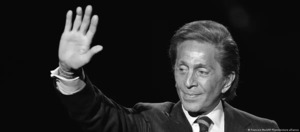 A los 93 años muere el diseñador italiano Valentino - ADN Digital
