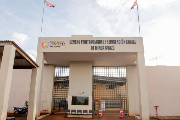 Tras fuga de reos, Ministerio de Justicia ordena intervención de penal de Minga Guazú | Unicanal