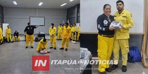 BOMBEROS DE ENCARNACIÓN RECIBEN DESFIBRILADOR Y SE CAPACITAN EN RCP