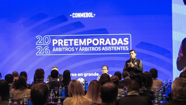 Conmebol inicia pretemporada 2026 para 150 árbitros