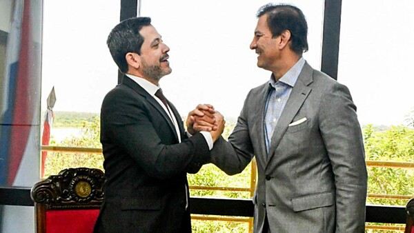 Beto Ovelar sugiere ser “ejemplos” para reforma de las cajas