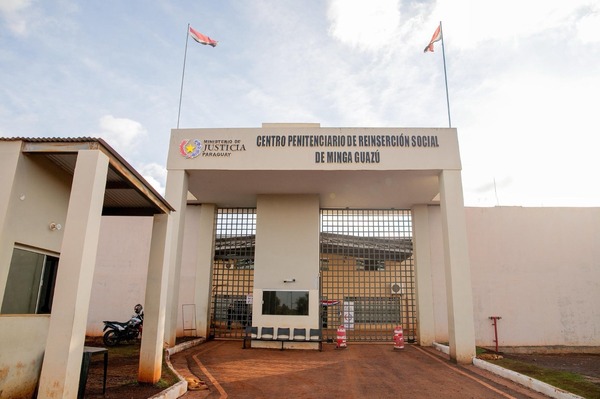 Disponen intervención de cárcel de Minga Guazú tras fuga de dos reclusos